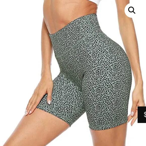 NEW Persit Women's Yoga Shorts Size Small - Picture 1 of 9